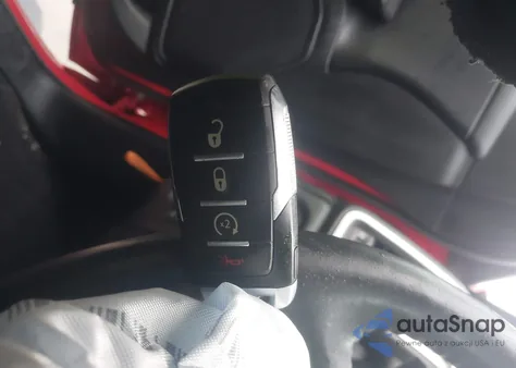 2020 Ram 1500 Big Horn 4X4 5'7 Box z USA, uszkodzony, nr VIN 1C6SRFFT5LN183011